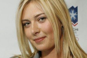 الإصابة تجبر شارابوفا على الانسحاب من بطولة بريسبين