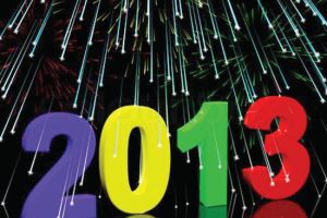 قرّاء «الوسط أونلاين» يعلقون آمالهم على «2013» لحل الملفات العالقة