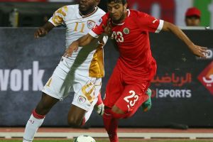 البحرين وعمان تتعادلان بدون أهداف في افتتاح كأس الخليج