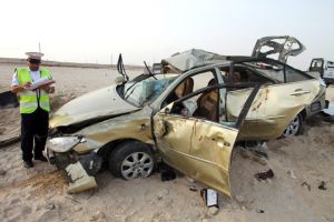 وفاة شخص وإصابة آخر  بتدهور سيارة بمنطقة حفيرة