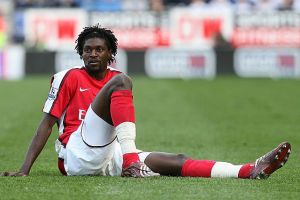 توتنهام يؤكد مشاركة اديبايور في كأس أمم أفريقيا