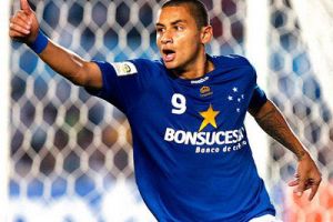 وست هام يضم البرازيلي ويلينغتون