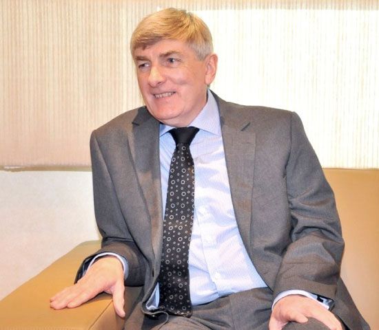 الرئيس التنفيذي لشركة أسري