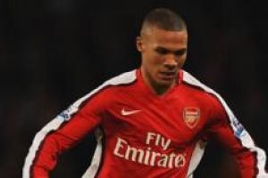 جيبز لاعب ارسنال يغيب عن الملاعب بسبب اصابة في الفخذ