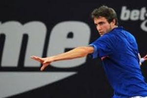 دورة روتردام: سيمون الى الدور الثاني