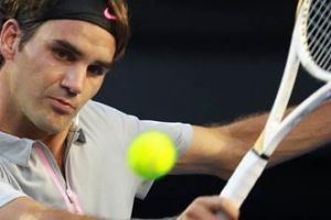 فيدرر يحقق أول انتصار.. وسيمون إلى ربع النهائي