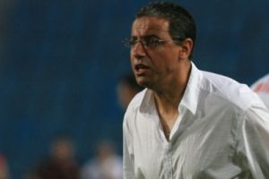 الجزائري عمروش مدربا لكينيا خلفا لهنري ميشال