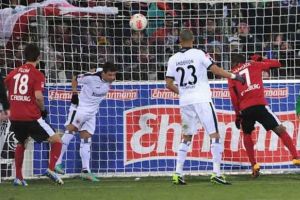 تعادل فرايبورغ وأينتراخت يحافظ على موقعيهما