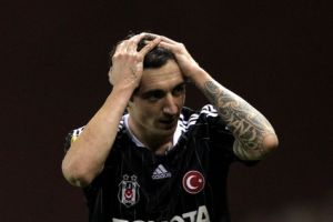 بشكتاش يحقق فوزا صعبا ويصعد لوصافة الدوري التركي