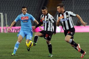 بطولة ايطاليا: نابولي يتعثر مجددا قبل الموقعة المرتقبة مع يوفنتوس