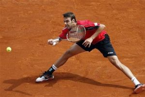 جرانويرس في الدور الثاني لبطولة دبي للتنس