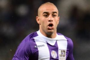 برشلونة يدعو عبد النور الى 'كامب نو'