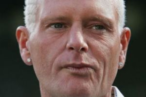 جاسكوين يؤكد أن فيرجسون ساعد في إنقاذ حياته