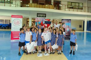 طلاب مدرسة 'سانت كريستوفر' يتعرفون على سباق الـ FORMULA 1