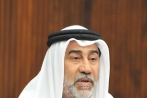 خادم يسأل وزير 'الصناعة' عن تراخيص بيع 'المشروبات الروحية'