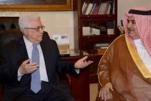 وزير الخارجية يبحث مع عباس آخر تطورات القضية الفلسطينية