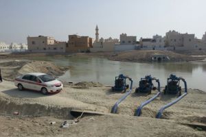 بلدية المحرق: تركيب 5 مضخات للمياه في بحيرة قلالي