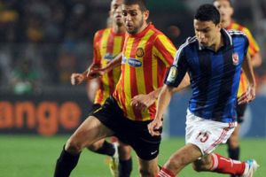 مباراة البنزرتي والأهلي المصري بملعب بنزرت