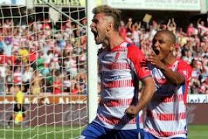 غرناطة يكتفي بالتعادل مع بلد الوليد ويظل في دائرة الخطر بالدوري الأسباني