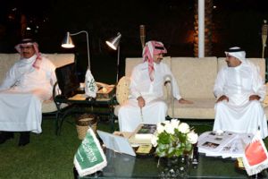 الأمير الوليد بن طلال يقيم حفل عشاء تكريما لسمو ولي العهد