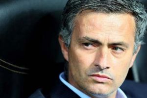 مورينيو يهاجم إنييستا ويسخر من بيبي ويواصل تحديث لكاسياس