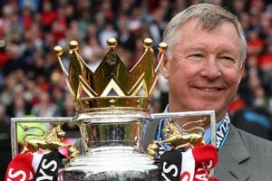 فيرجسون ومانشستر يونايتد يخطفان المجد من الجميع في موسم مثير بالدوري الإنجليزي