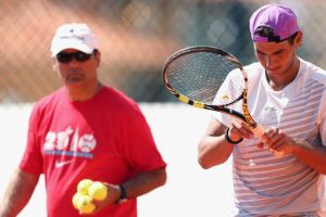 توني نادال يرى أن دجوكوفيتش أقرب للفوز