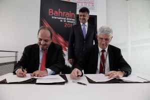 'مطار البحرين' توقع اتفاقية مع ' Morpho Safran' للحلول الأمنية للطيران