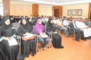 الأشغال تستقبل طلبة التدريب العملي من جامعة البحرين