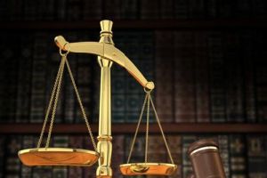 القضاء يُحاكم أُماً عربية تعمل طبيبة بتهمة إماتة رضيعتها بالضرب