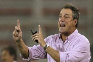 البرازيلي براغا مدربا للعين