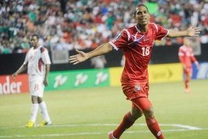 بنما تسحق كوبا وتصل الى قبل نهائي الكأس الذهبية