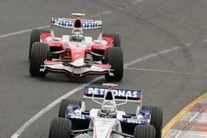 مناقشة تدابير جديدة للأمان في سباقات فورمولا-1