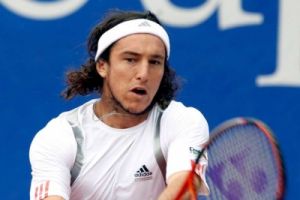 الارجنتيني موناكو يودع بطولة جشتاد للتنس