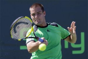 دورة غشتاد: يوجني وهازه الى النهائي