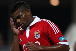 البرازيلي دا سيلفا في طريقه من بنفيكا الى الوكرة