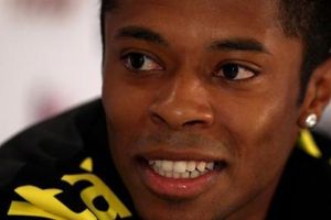 باستوس: 'أجبرت على ترك ليون لأسباب مالية'