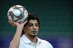 سلام شاكر يؤكد ضرورة تجديد دماء المنتخب العراقي الأول 