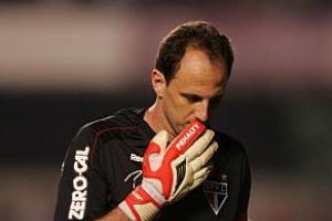 الحارس روجيرو يهدر ركلة جزاء وساو باولو يسقط في الدوري البرازيلي 