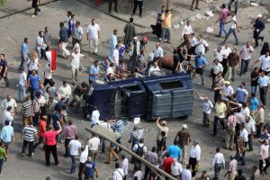 مصدر أمني: أنصار مرسي باسيوط يطلقون 'قذائف هاون 'على مركز للشرطة
