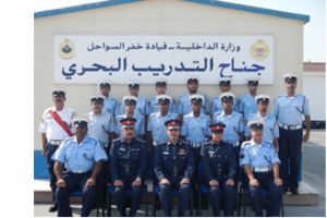 قائد خفر السواحل يفتتح الدورة التخصصية العاشرة في العلوم البحرية