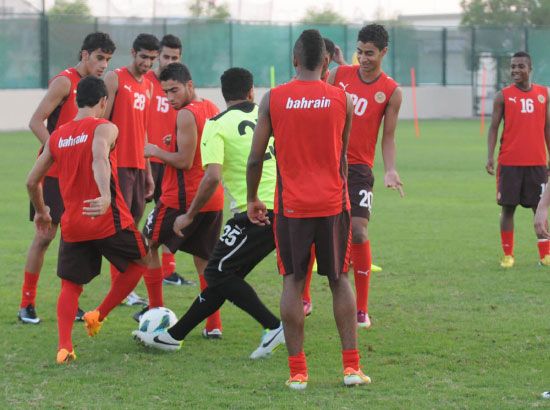 من تدريبات المنتخب العماني