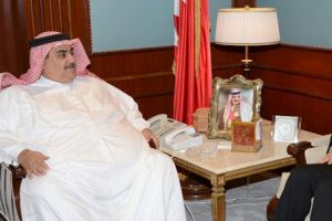 وزير الخارجية يستقبل السفير الصيني لدى البحرين