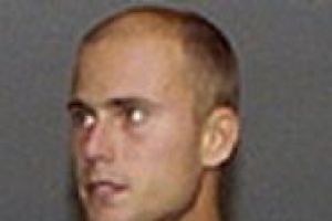 فيجيروا مهاجم الارجنتين السابق يعود الى باناثينايكوس 