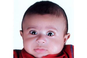 «جاسم» ينور عائلة عادل شمس