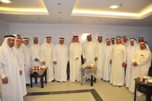 محافظ الوسطى يؤكد على أهمية تطوير الخدمات في البنية التحتية بنطاق المحافظة