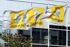 فريق كاترهام يمدد تعاقده مع رينو ثلاث سنوات 