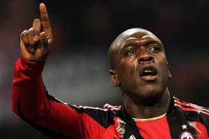 سيدورف ينضم لحركة 'تمرد' الكروية بالبرازيل