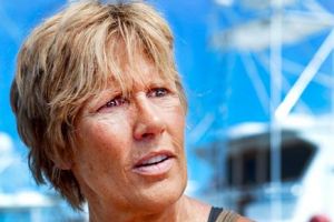 سباحة أميركية في الرابعة والستين تسبح لمدة يومين متواصلين من أجل ضحايا ساندي