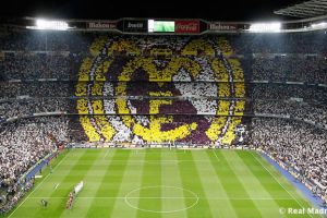 غرامة مالية لأربعة من مشجعي ريال مدريد بسبب لافتات عنصرية